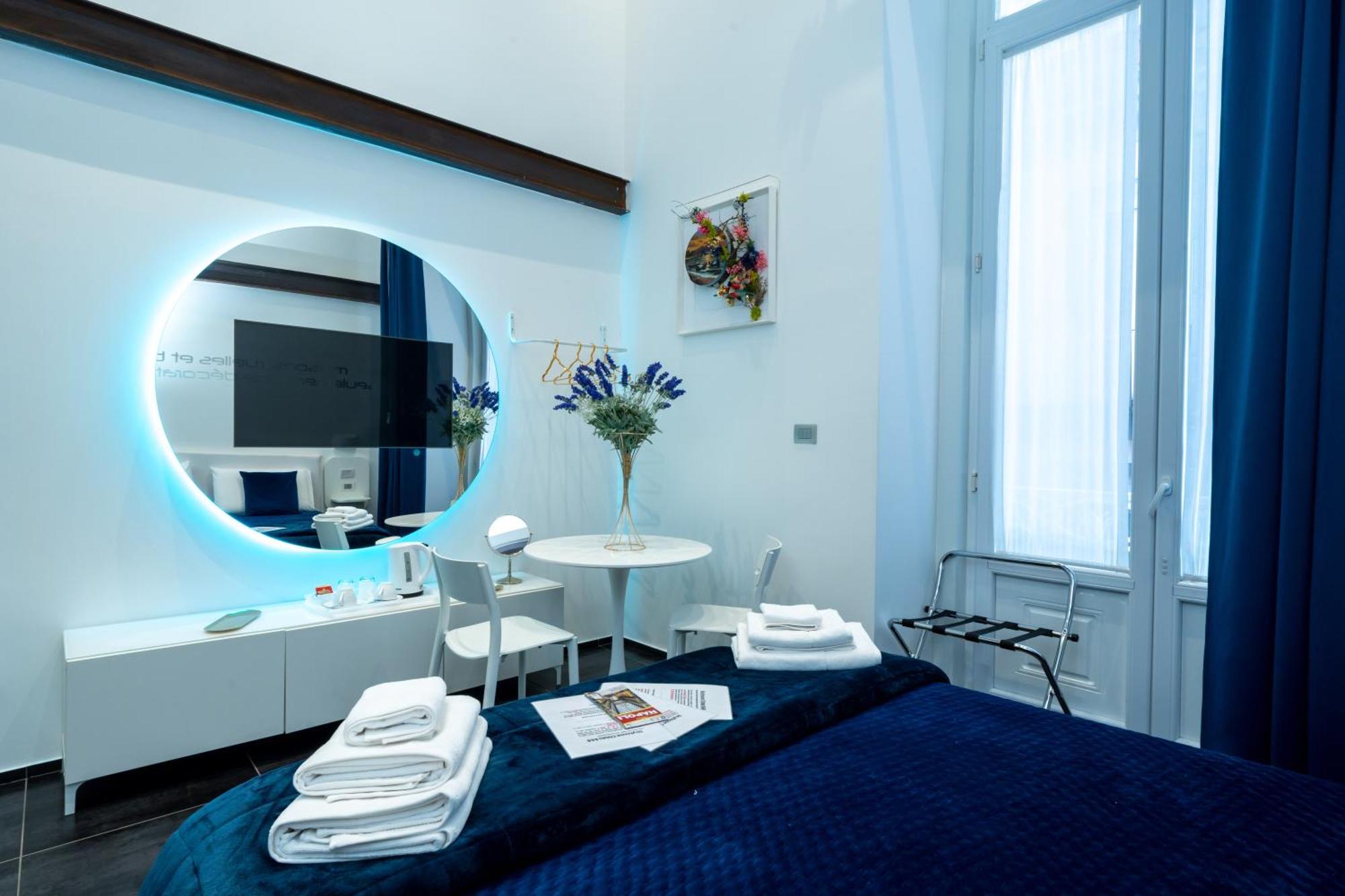 Skyhouse Chiaia 2* Napoli
