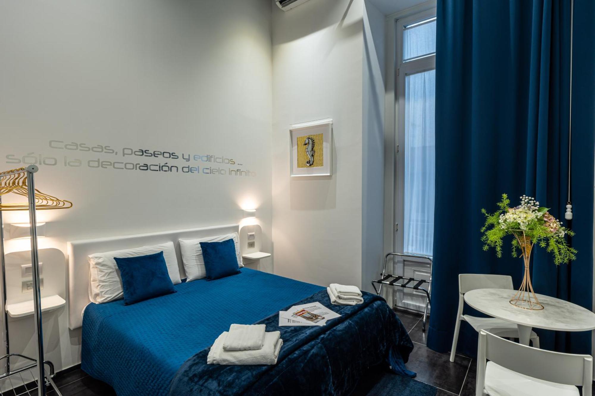Skyhouse Chiaia 2* Napoli